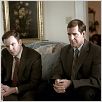 O Desinformante! : foto Joel McHale, Scott Bakula