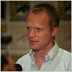 Padre : foto Paul Bettany