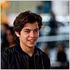 Noite de Ano Novo : foto Jake T. Austin