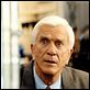 2000.1 - Um Maluco Solto no Espaço : foto Leslie Nielsen