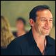 Amigas com Dinheiro : foto Jason Isaacs