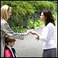O Diário de uma Babá : foto Laura Linney, Scarlett Johansson