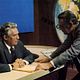 Rede de Intrigas : foto Peter Finch, William Holden