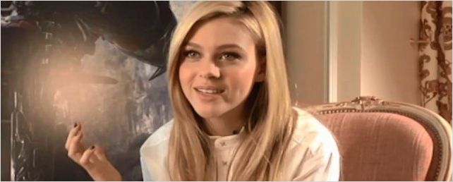Entrevista exclusiva: Conheça Nicola Peltz, a nova musa da série Transformers Entrevista exclusiva: Conheça Nicola Peltz, a nova musa da série Transformers