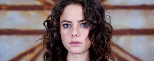 Piratas do Caribe 5: Kaya Scodelario, de Maze Runner, pode ter o papel feminino principal Piratas do Caribe 5: Kaya Scodelario, de Maze Runner, pode ter o papel feminino principal
