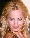 Mena Suvari