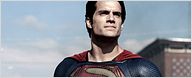 O Homem de Aço ganha três banners e dois eletrizantes vídeos