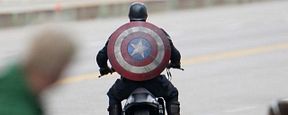 Novas fotos de Capitão América - O Retorno do Primeiro Vingador revelam o visual do super-herói Novas fotos de Capitão América - O Retorno do Primeiro Vingador revelam o visual do super-herói