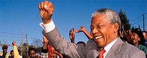 Nelson Mandela morre aos 95 anos Nelson Mandela morre aos 95 anos