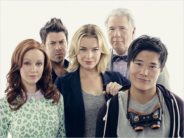 The Librarians : Foto Christian Kane, John Kim, John Larroquette, Lindy Booth, Rebecca Romijn
