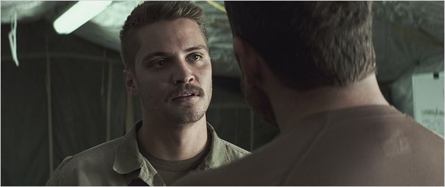 Sniper Americano : Foto Luke Grimes