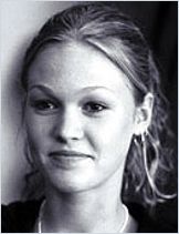 Julia Stiles