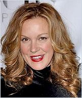 Elizabeth Perkins