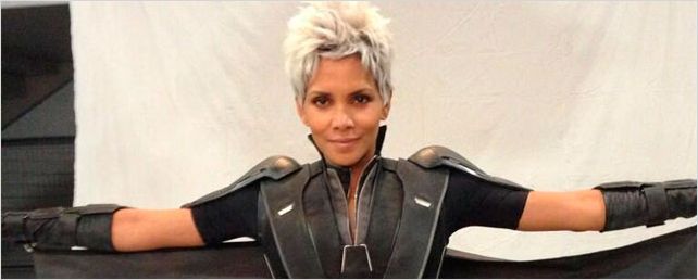 Halle Berry como Tempestade em foto dos bastidores de X-Men: Dias de um Futuro Esquecido